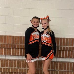 Meet your Posher, Harper